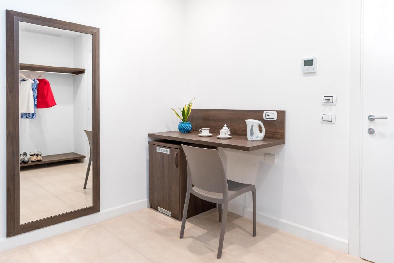 Mako Sorrento Suites Bagian luar foto
