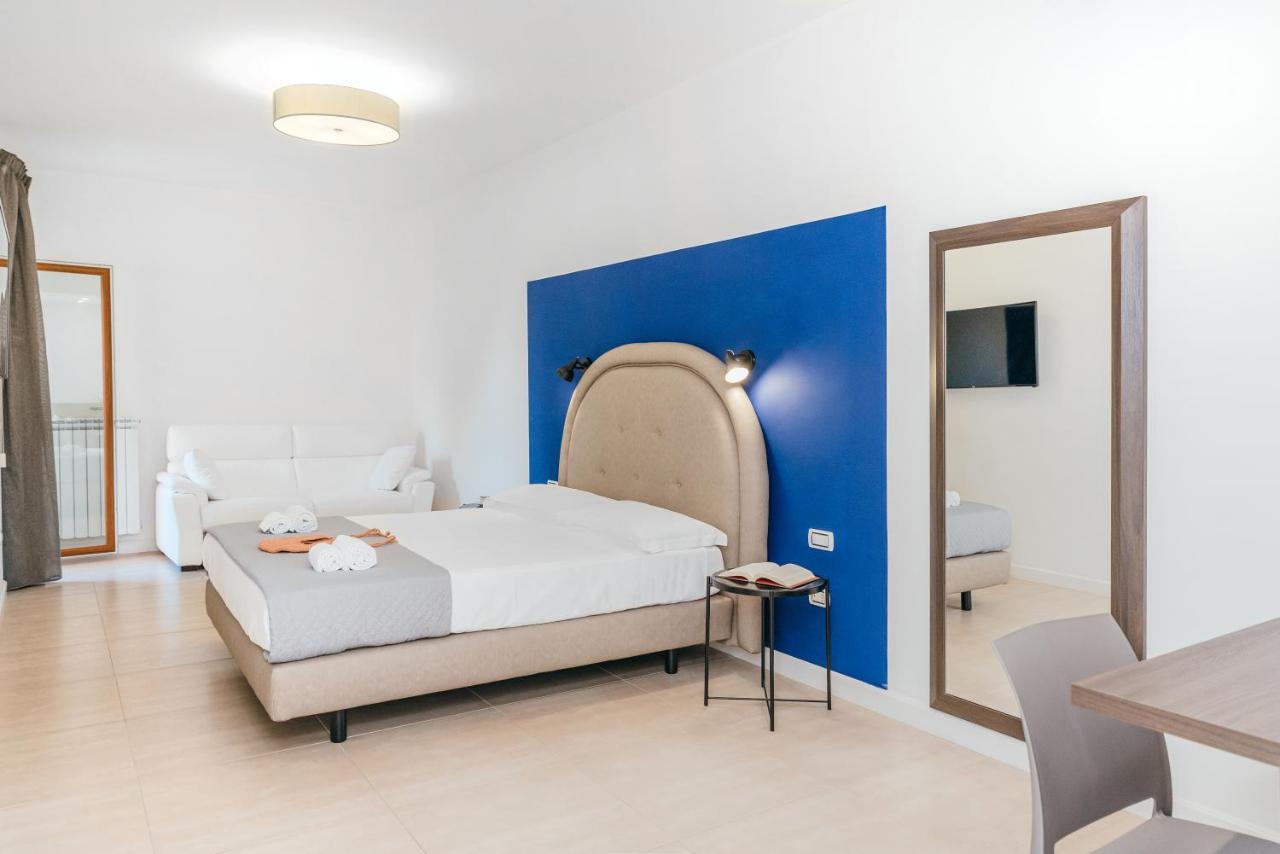 Mako Sorrento Suites Bagian luar foto